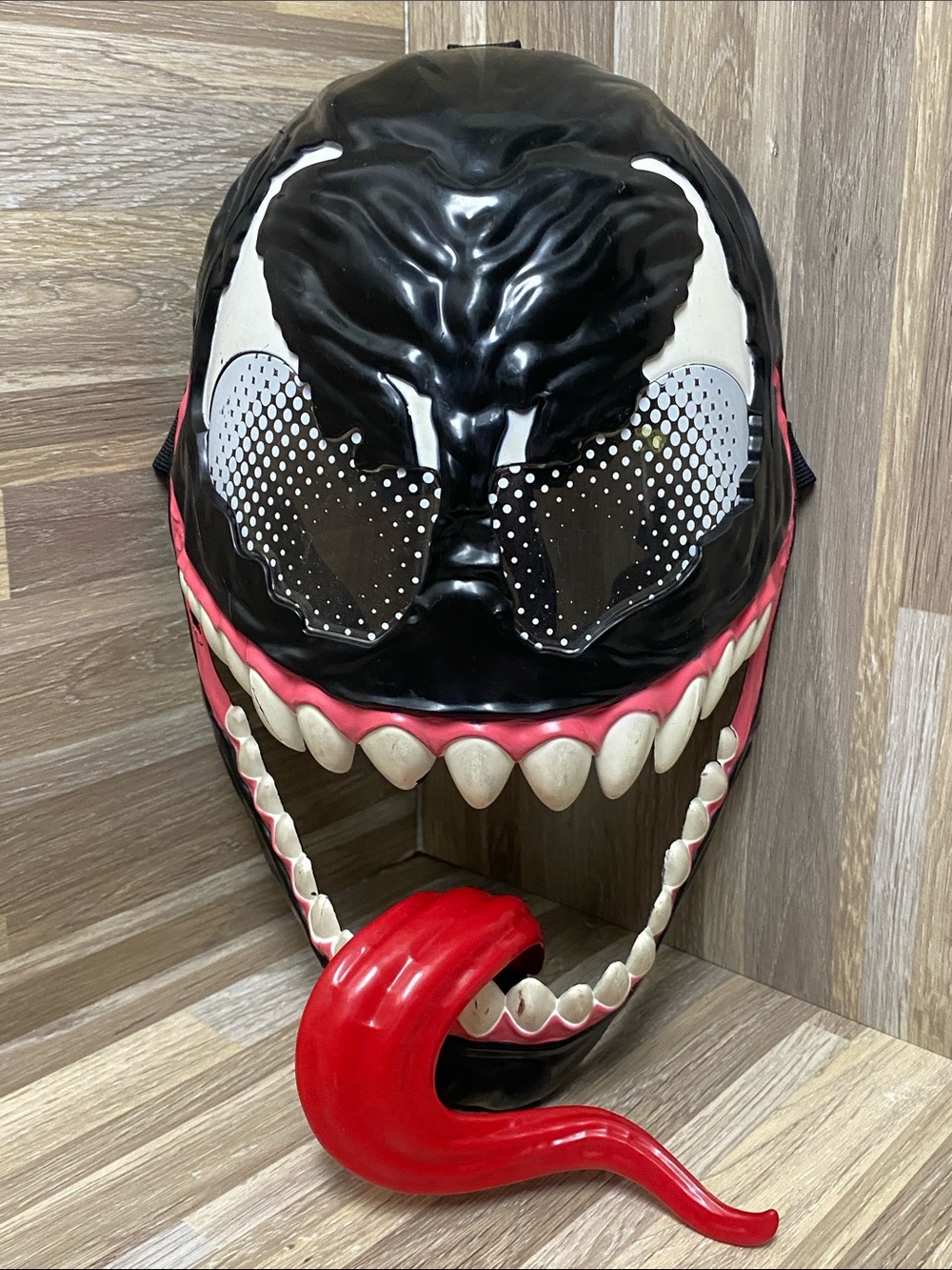 Marvel Venom mask cosplay Halloween costume marvel villain swivel mouth prop